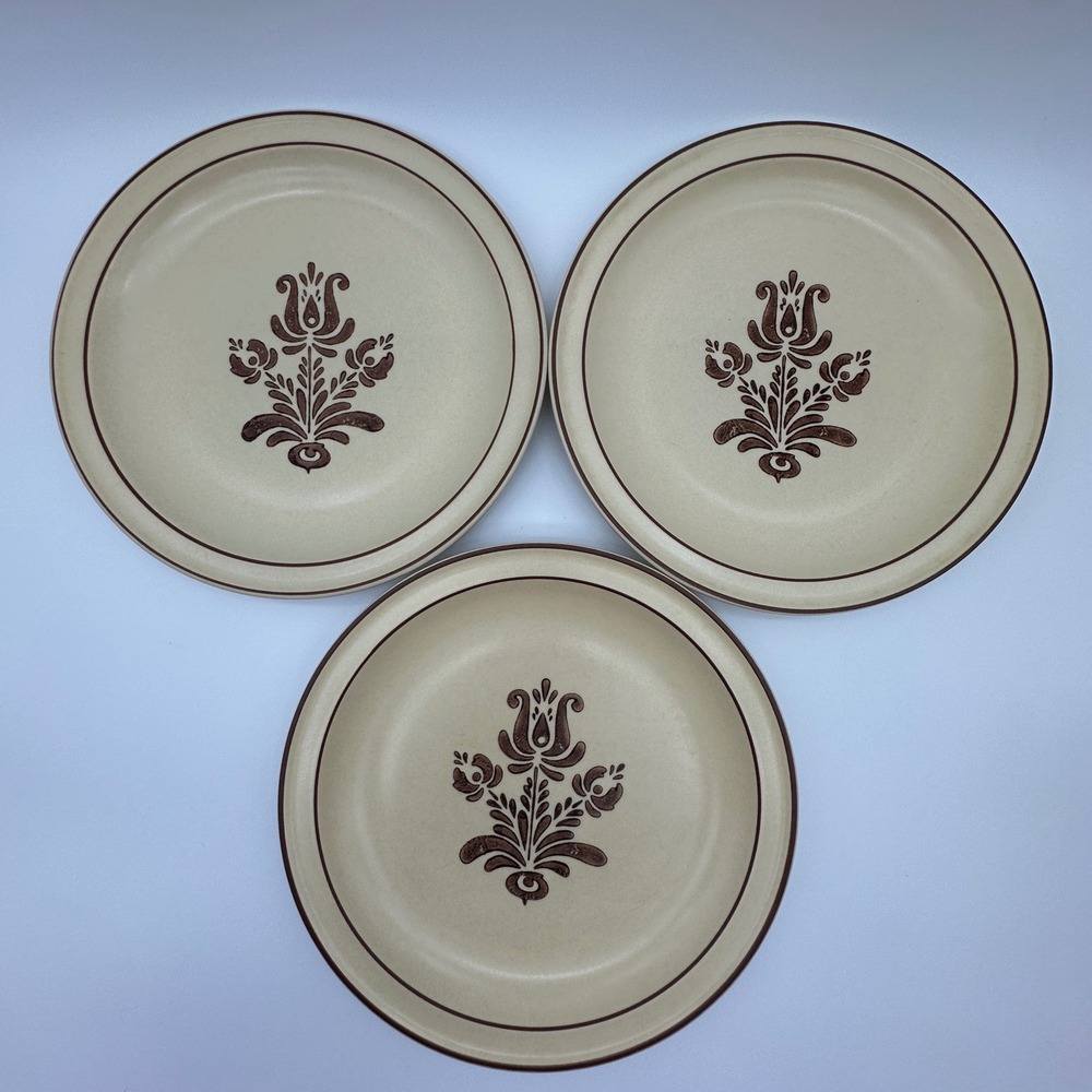Pfaltzgraff Village Dinner Plates Set of 3 Vintage Stoneware Brown Floral USA